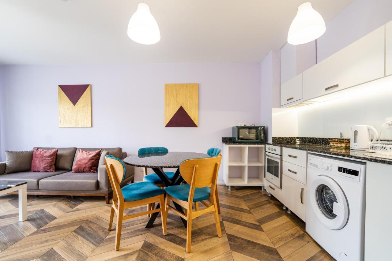 Sunny Apartment In Studentski Grad, Behind Unss Sofia Bagian luar foto
